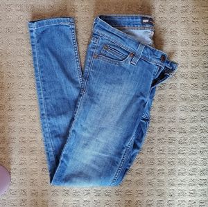 Levi's Demi Curve Low Rise Skinny Jeans